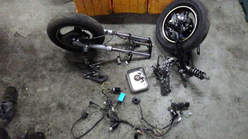 RGA-372A エイプ50から取り外し NSR50 ディスク ホイール セット 佐川2個(gè)口 送料著払い 検索 ホンダ