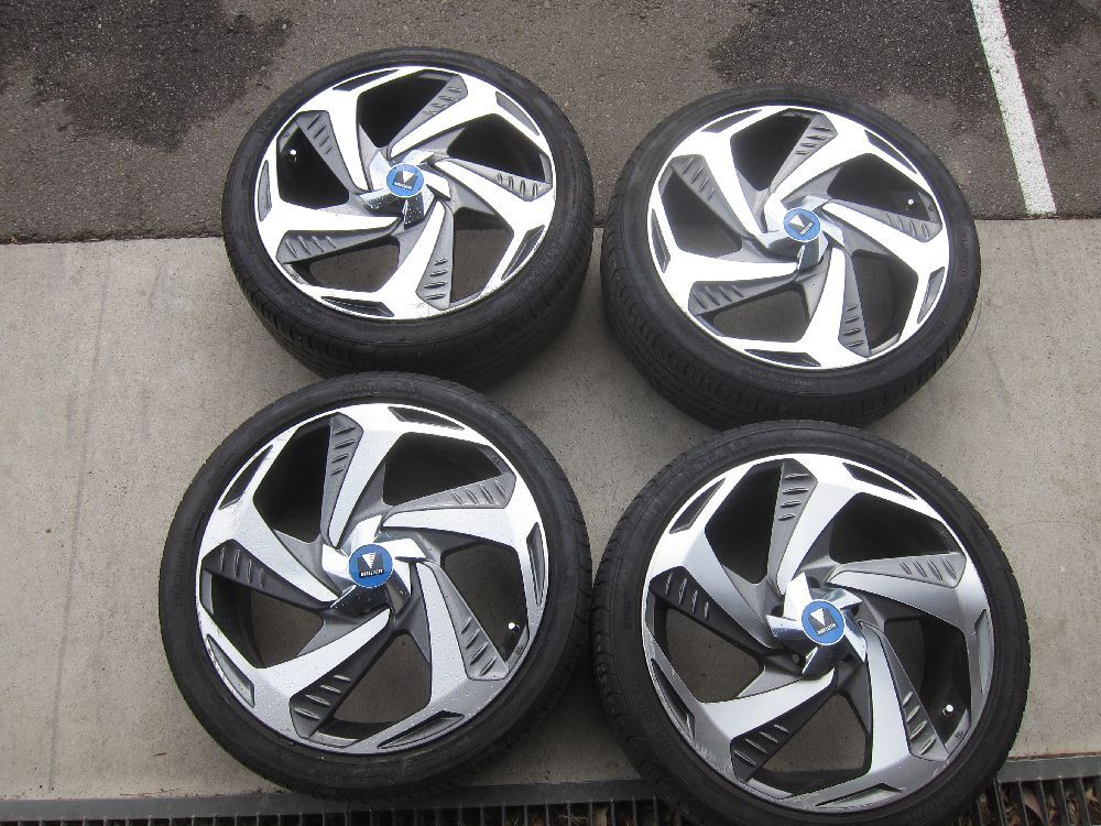 トヨタ 50系 プリウス 純正 MODELLISTA WingdancerⅦ ホイール トヨタ 50系 プリウス 純正 MODELLISTA WingdancerⅦ ホイール