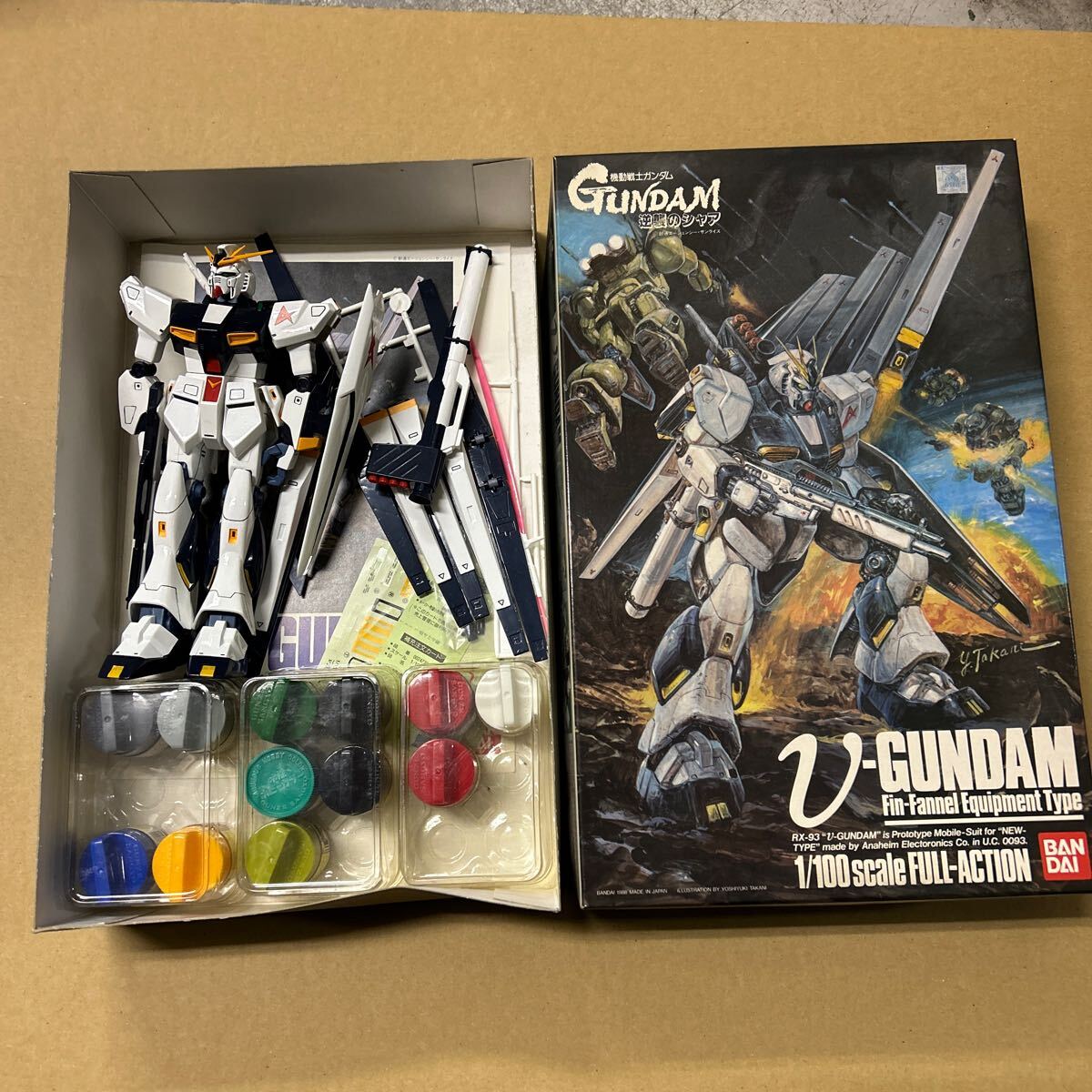 ガンプラ νガンダムRX-93 U-GUNDAM 1/100scale FUTI-ACTION全塗装完成品送料込み匿名配送