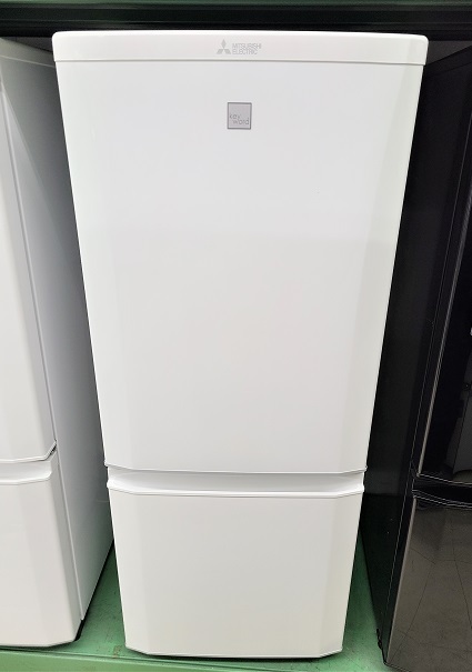 中古品】 三菱 MITSUBISHI 146L ノンフロン 冷凍冷蔵庫 2ドア 右 中古品】 三菱 MITSUBISHI 146L ノンフロン 冷凍冷蔵庫 2ドア 右