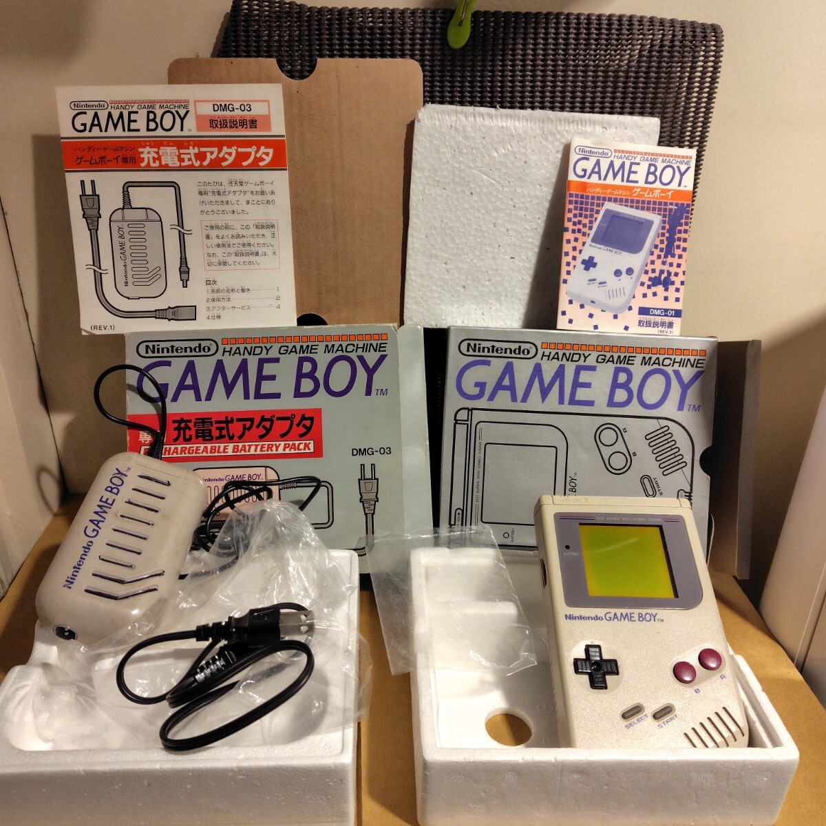5674円 任天堂 ゲームボーイ 本体 専用充電式アダプター 箱説明 5674円 任天堂 ゲームボーイ 本体 専用充電式アダプター 箱説明