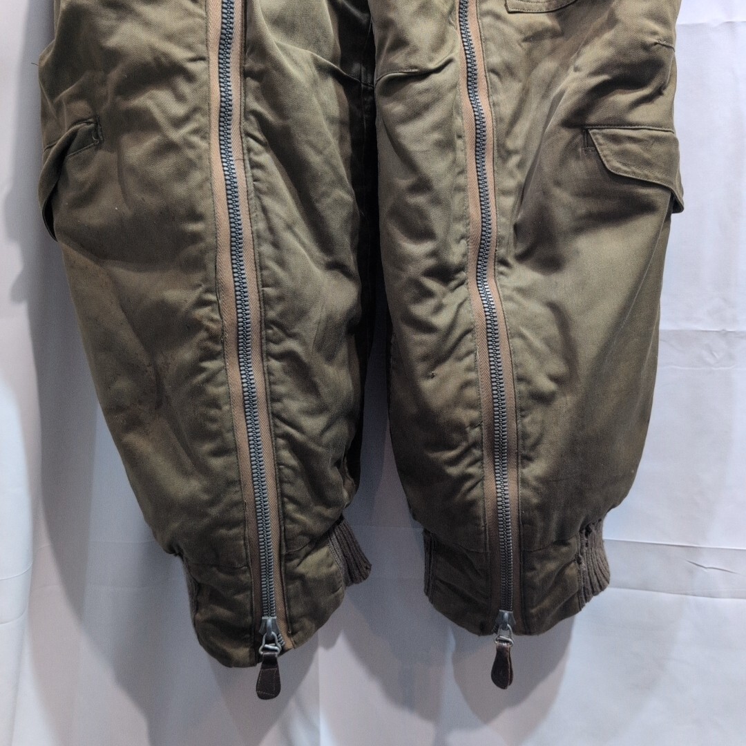 U.S. AIR FORCE A-11 フライトパンツ メンズ L～XL相当 米軍 空軍 ミリタリー オーバーパンツ 防寒 裏ボア オリーブ カーキ 軍物_画像3