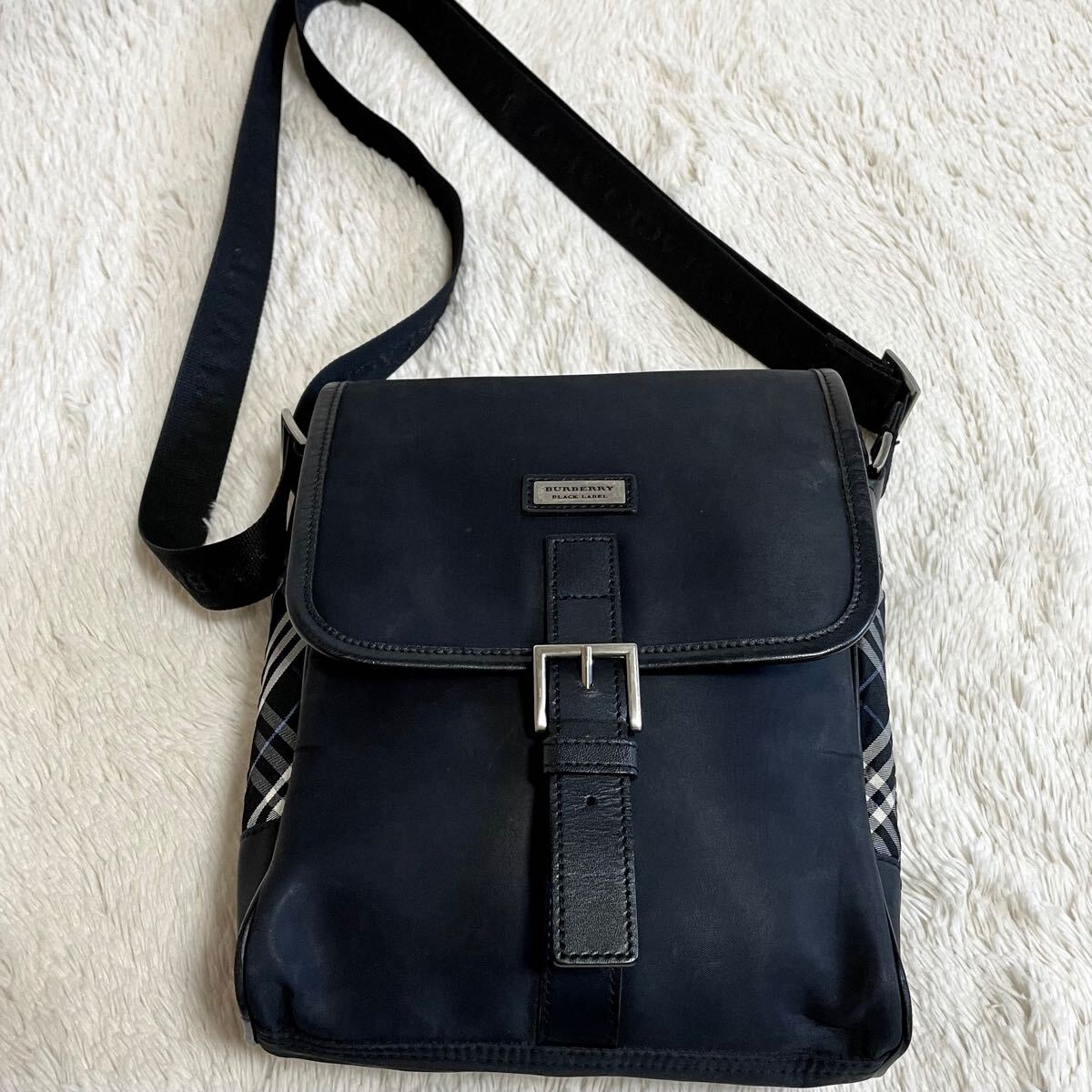 BURBERRY バーバリー BLACK LABEL 白かっ ブラックレーベル BURBERRY バーバリー BLACK LABEL 白かっ ブラックレーベル