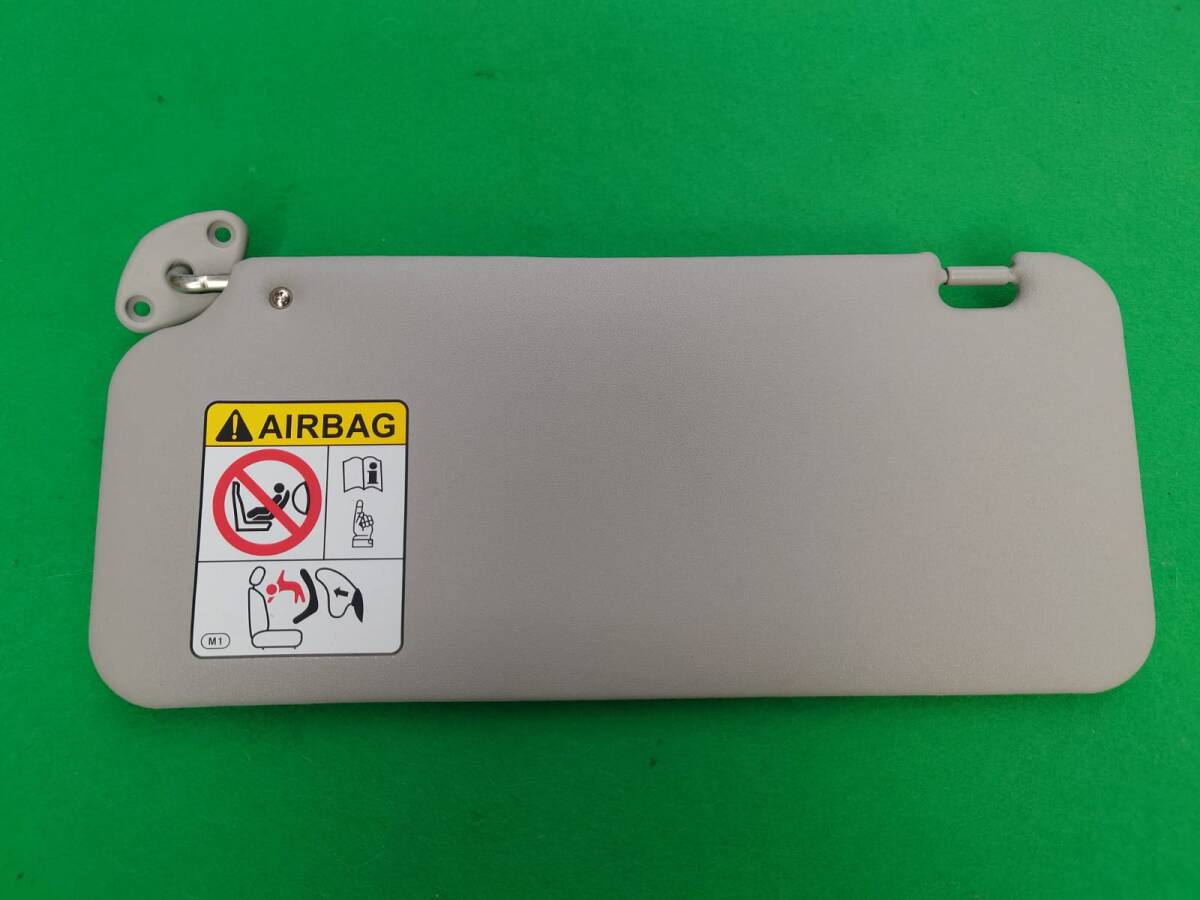 ダイハツ アトレー 《 S710V 》 サンバイザー左側_画像1