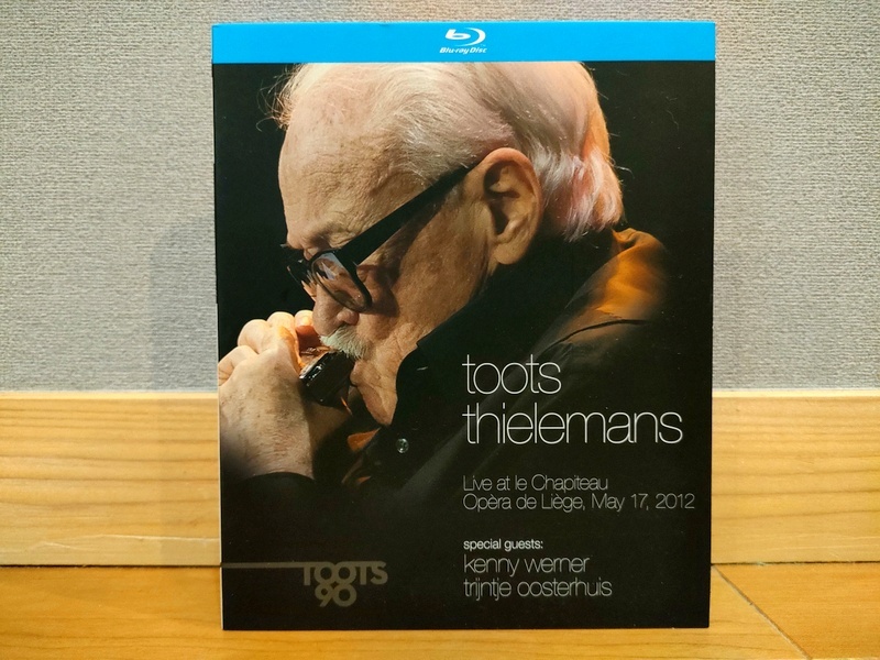 【 Blu-ray 】Live At Le Chapiteau / Toots Thielemans トゥーツ・シールマンス Trijntje Oosterhuis Traincha