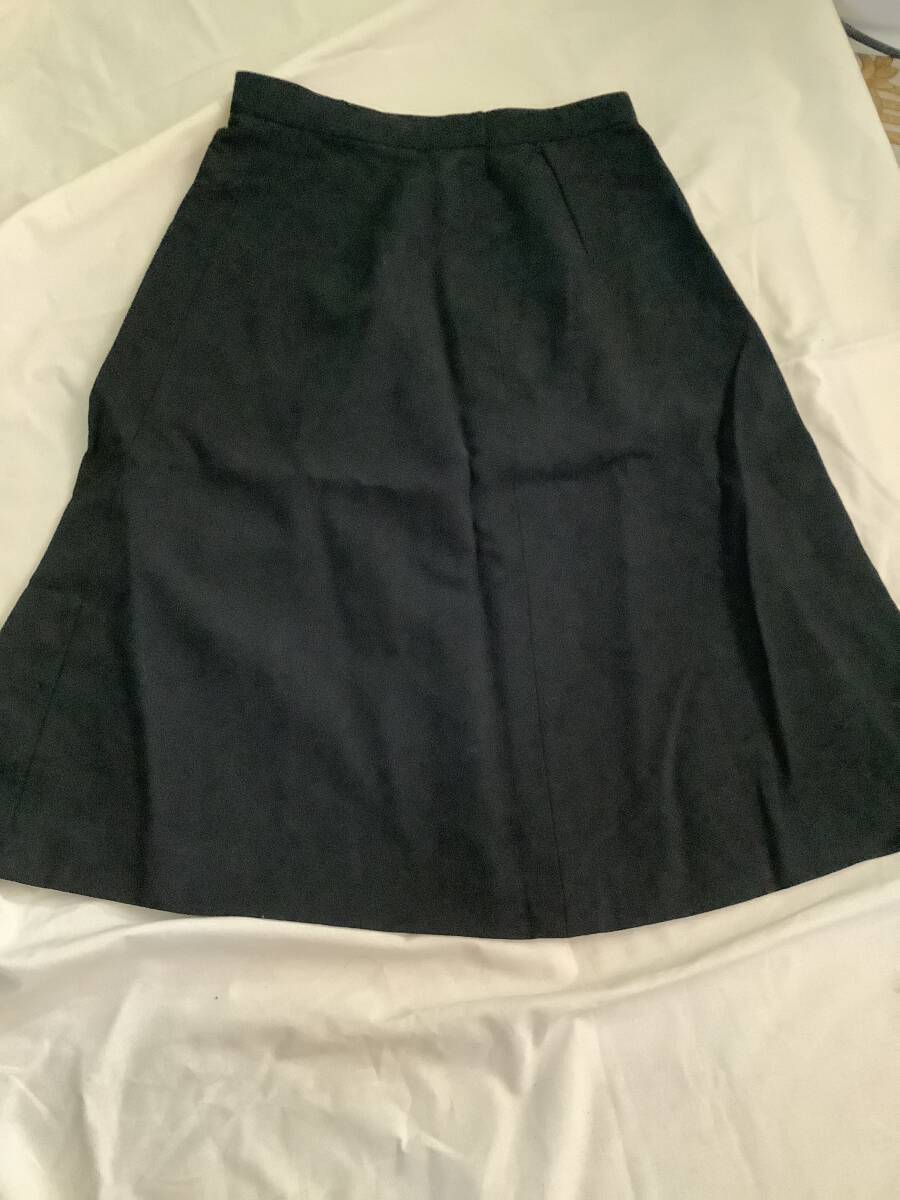 黒色　スカート　☆中古品☆ タグなし_画像3