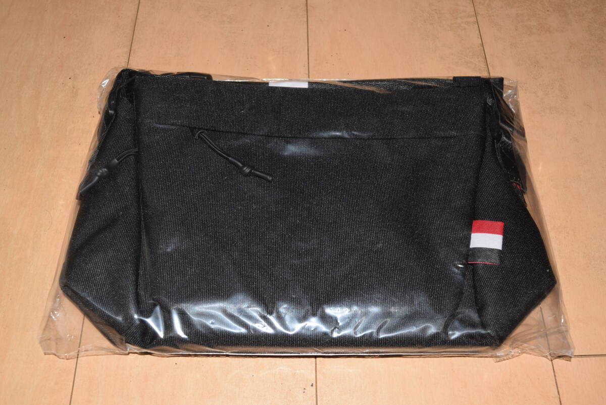 新品未開封品「浦和レッズ フラップショルダーバッグ」浦和レッドダイヤモンズ 希少品