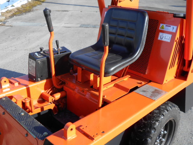 トヨタジョブサン ディーゼルエンジン ボブキャット 4WD 除雪 トヨタジョブサン ディーゼルエンジン ボブキャット 4WD 除雪