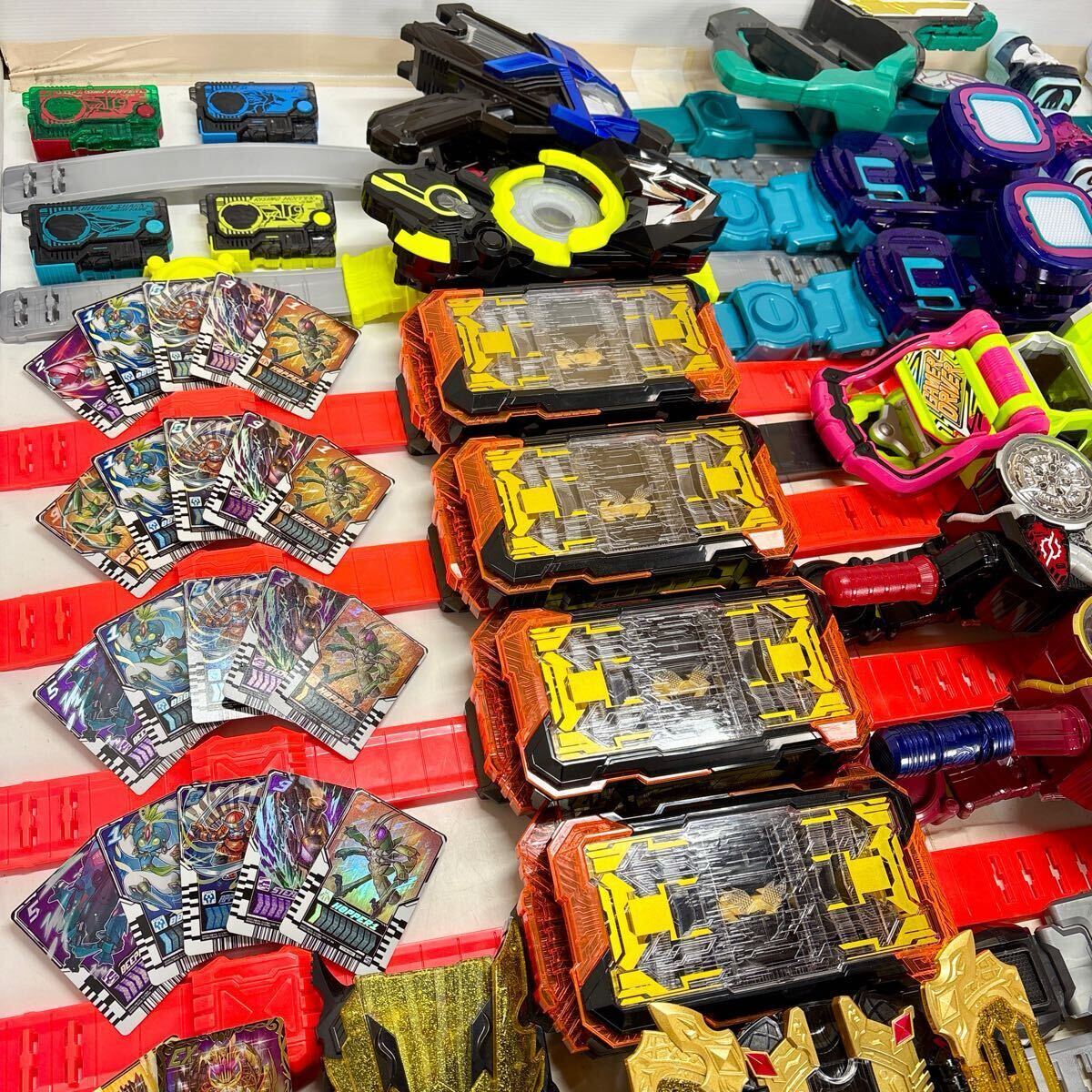 仮面ライダー 変身ベルト DX ドライバー ビルド ガヴ ギーツ 仮面ライダー 変身ベルト DX ドライバー ビルド ガヴ ギーツ