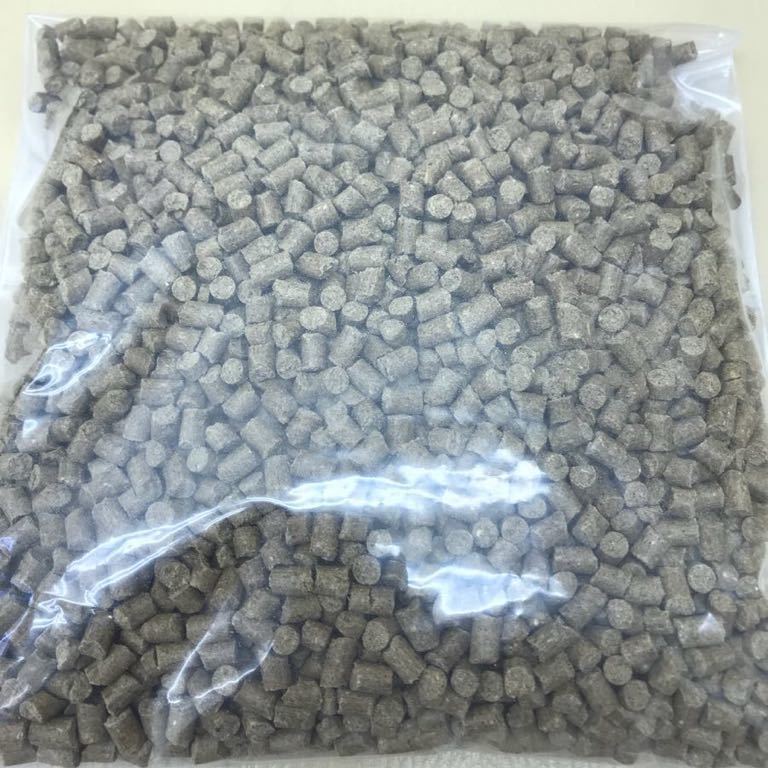 送料無料 4㎜ペレット 2kg入り 錦鯉 エンドリケリー ポリプテルス プレコ ダトニオ アリゲーターガー 餌 崩れず水を汚しません