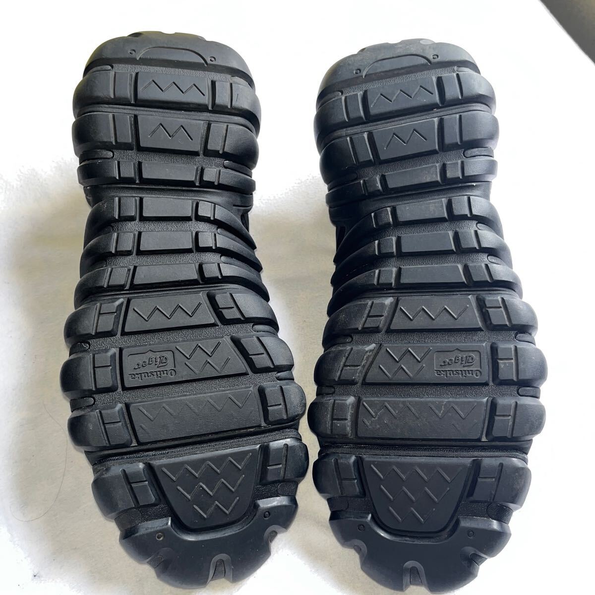 美品】送料無料(条件あり)Onitsuka Tiger DENTIGRE LS BLACK 美品】送料無料(条件あり)Onitsuka Tiger DENTIGRE LS BLACK