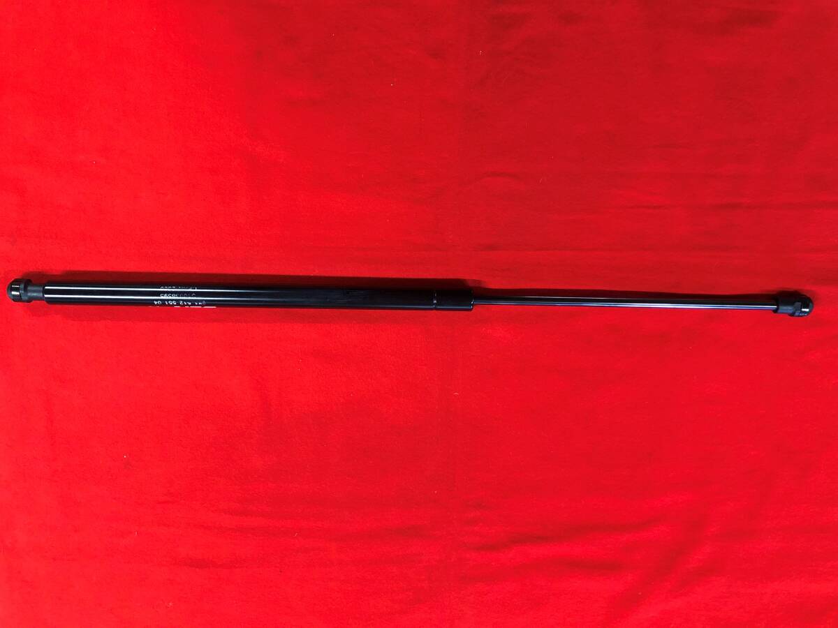 ポルシェ 981 ケイマン リア フードショック 社外品_画像1