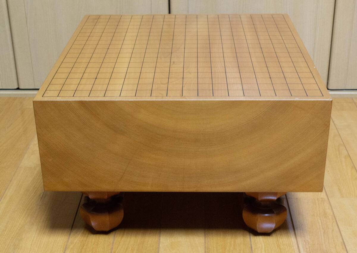 本榧 碁盤 幅42cm×奥行45cm×高さ27cm 盤厚み15cm