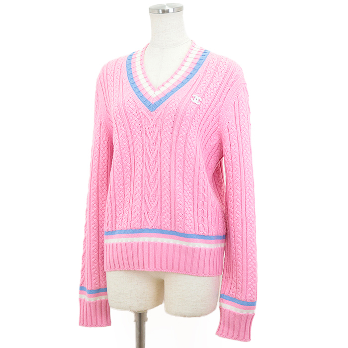 【美品】シャネル 2023SS P74550 カシミヤ ブレンド Vネック ケーブル ニット セーター CCマーク レディース サイズ 36 ピンク 伊制 CHANEL