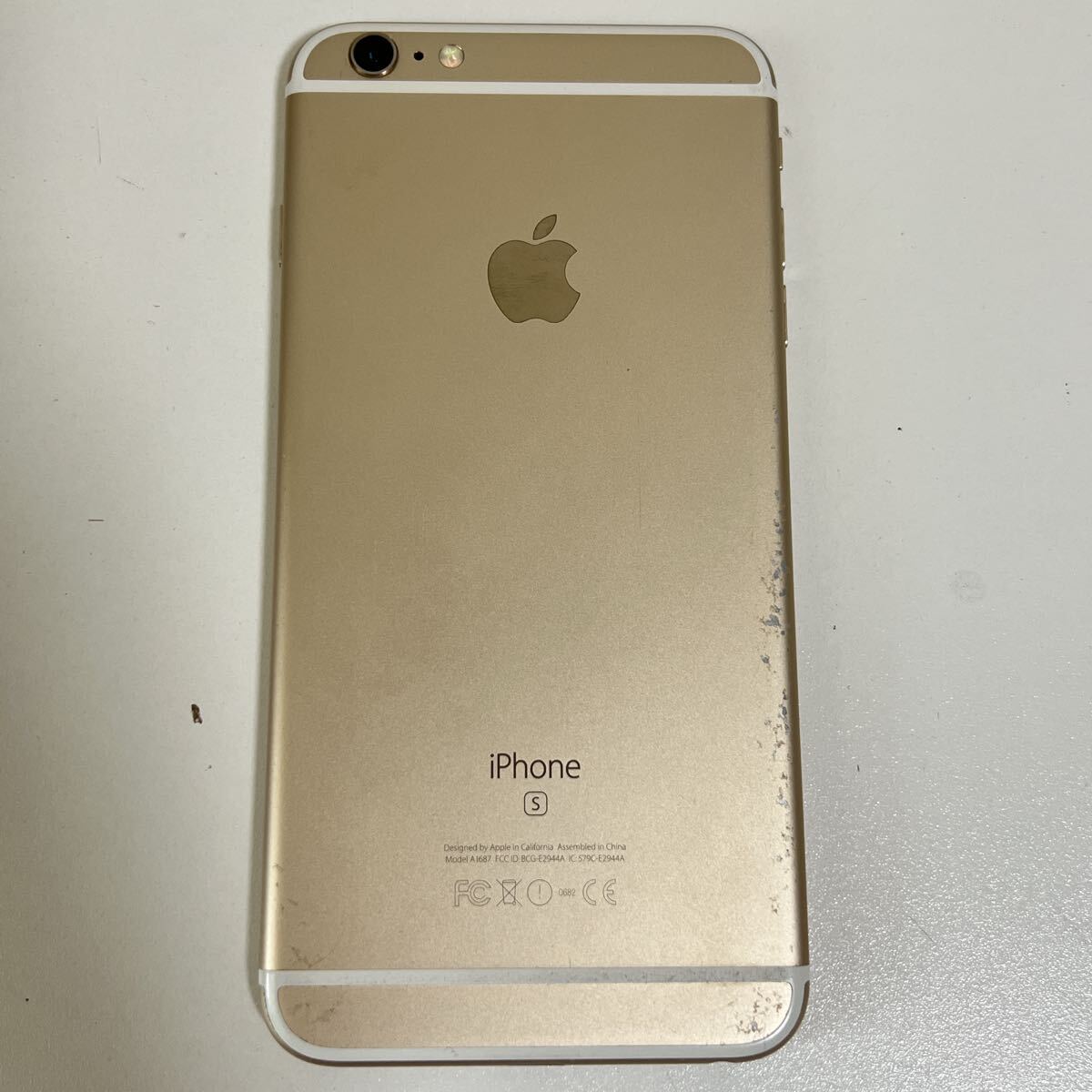 [スマホ]iPhone6s plus 64GB ローズゴールド　バッテリー75%