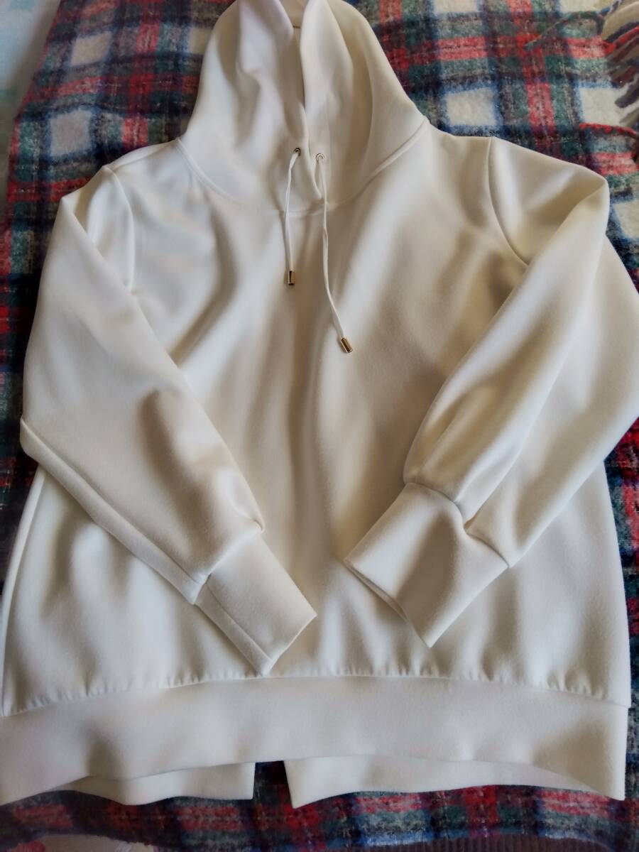 ◇COEUR SUCRE◇レディース・パーカー◇ホワイト◇サイズL◇USED品