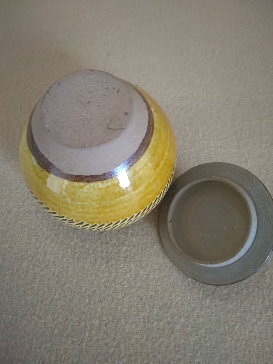 茶道具　蓋物　小坪　おんた焼き　茶入れ珍味小物入れ　カンナ景色　窯ヒビあり_画像6