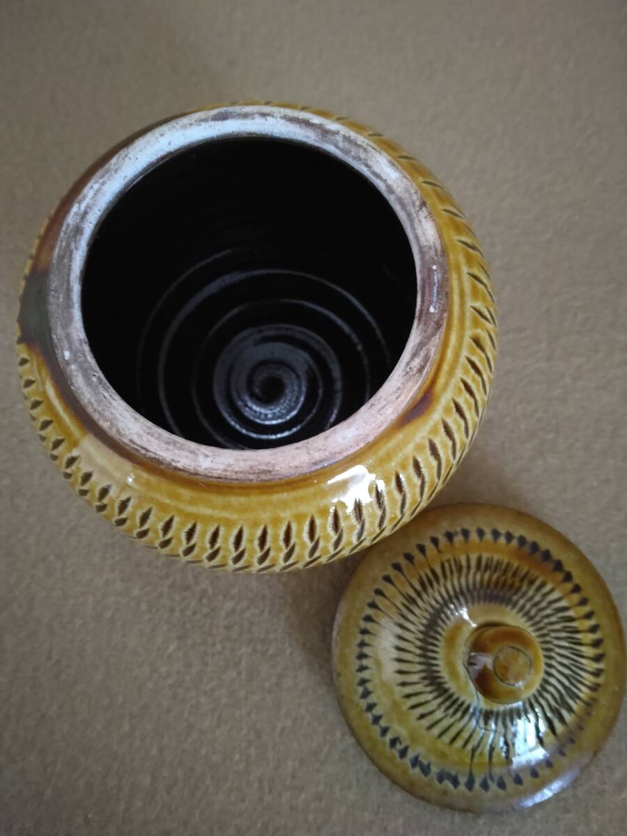 茶道具　蓋物　小坪　おんた焼き　茶入れ珍味小物入れ　カンナ景色　窯ヒビあり_画像3