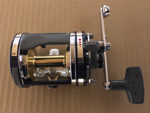 美品　アブガルシア　アンバサダー　7000C4 LD