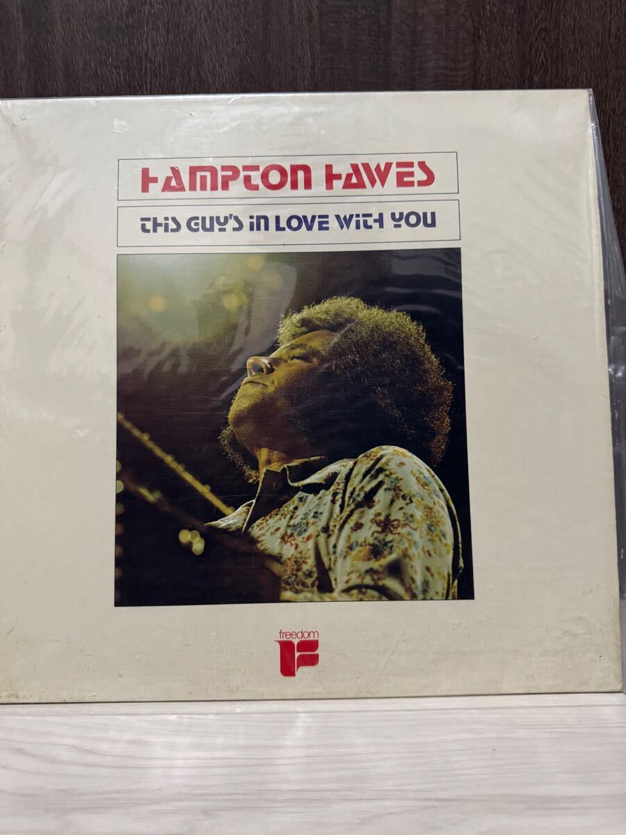 LPレコード　HAMPTON HAWES THIS GUY’S IN LOVE WITH IN LOVE WITH YOU