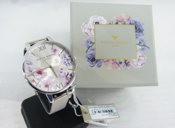 ■ オリビアバートン ■ 腕時計 クォーツ シルバーカラー 花 ■ 美品