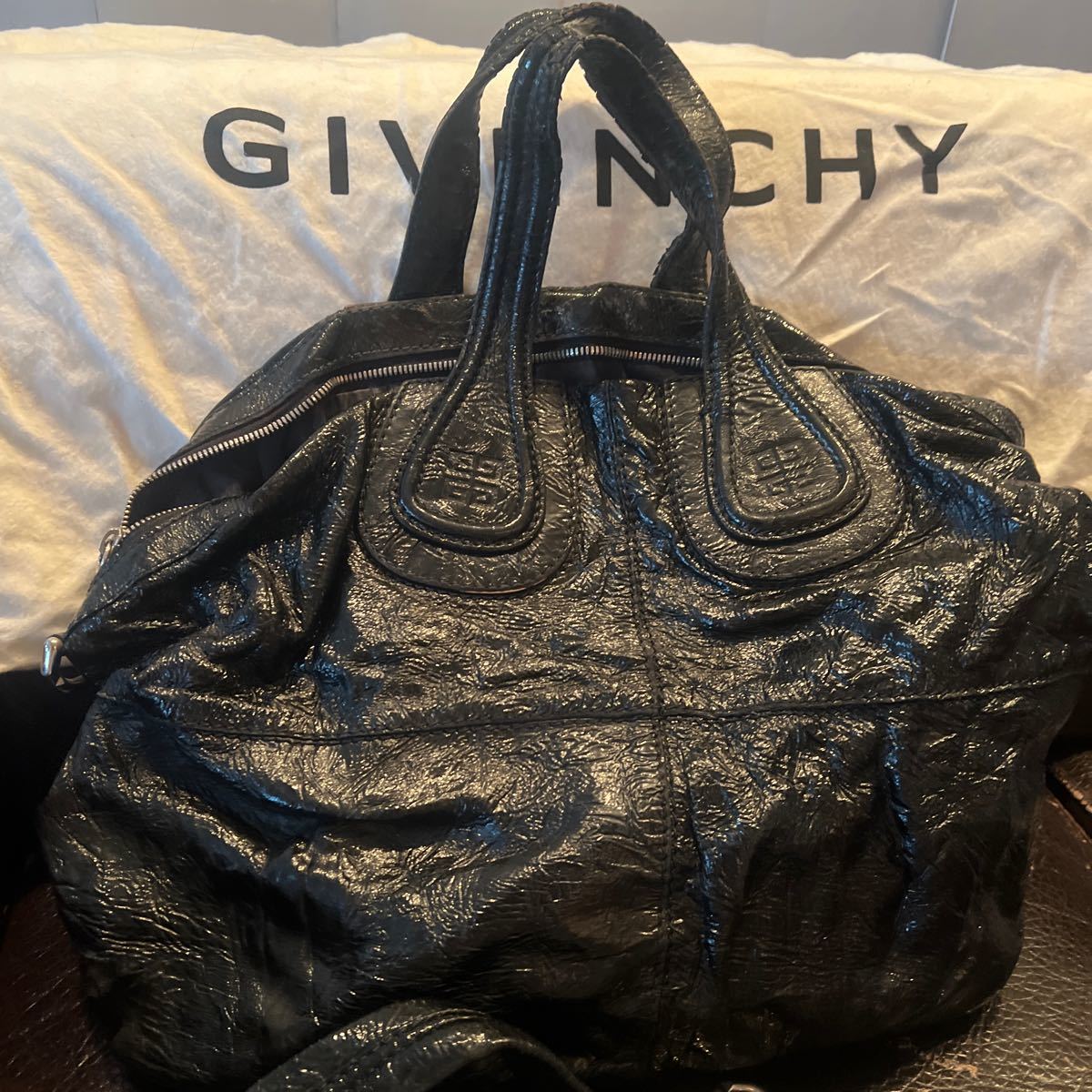 [ Junk ]GIVENCHY Givenchy Найтингейл эмаль чёрный ручная сумочка сумка на плечо кожаная сумка черный 2WAY