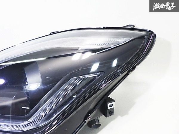 ★未使用品★ Valenti ヴァレンティ ジュエル ZC13S ZC83 ZD83S ZC33S スイフト スポーツ LED ヘッドライト クリア/ブラック HLZC33-CB-1