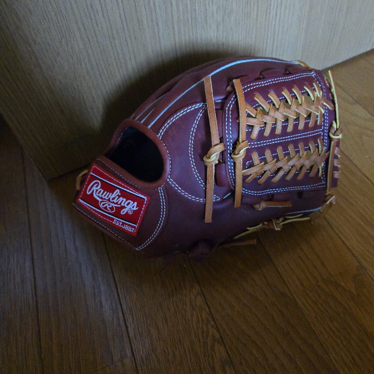 ローリングス軟式用グラブ内野手用