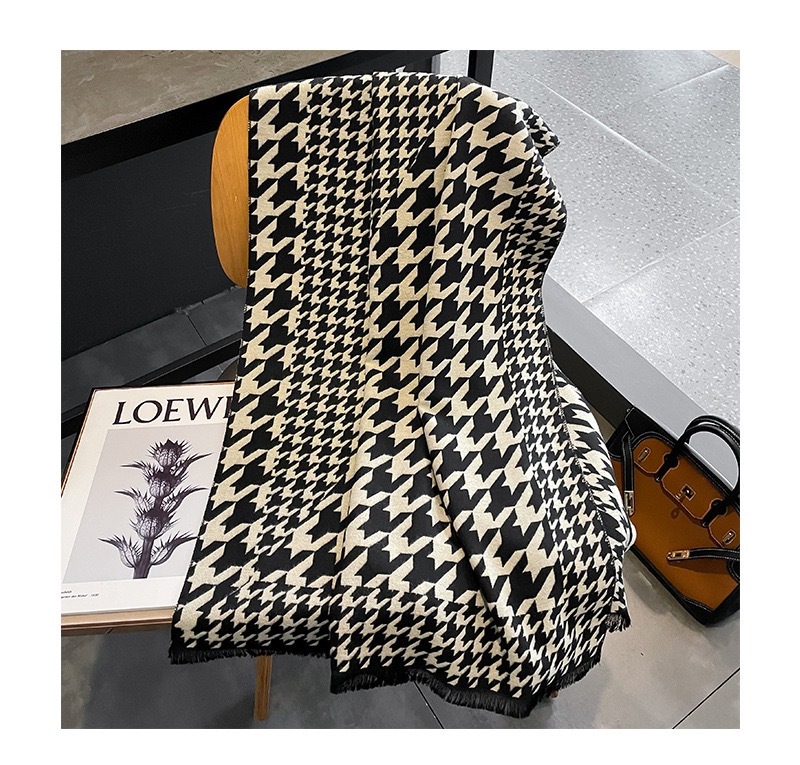 ★NEW★人気F★送料無料★即日発送★定番上質上品大判★カシミヤ★ストール　マフラー　千鳥柄　黒