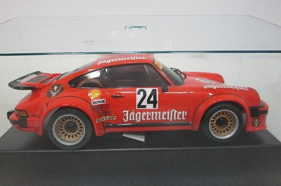 □ 京商 1/27 ポルシェ 934 RSR ターボ 1976 イェーガーマイ □ 京商 1/27 ポルシェ 934 RSR ターボ 1976 イェーガーマイ