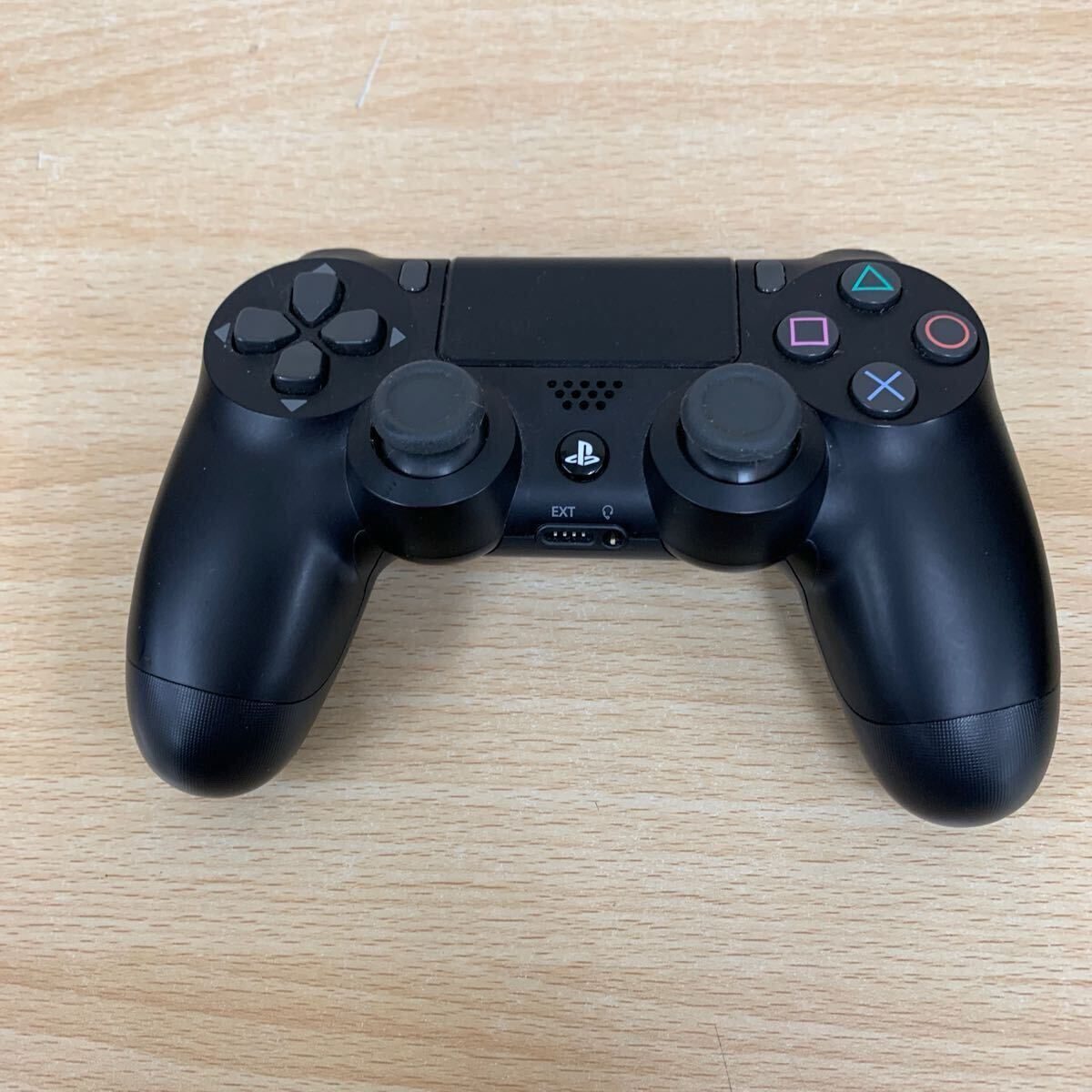 中古品 SONY PlayStation 4 Pro 1TB CUH-7200BB01 ジェット 中古品 SONY PlayStation 4 Pro 1TB CUH-7200BB01 ジェット