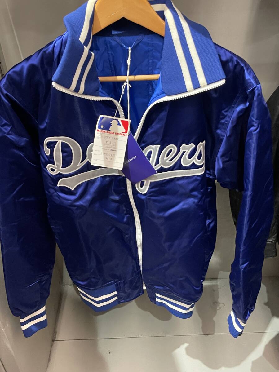 ミズノ　ビンテージ　MLB LA ドジャース　スタジアムジャンパー　Ｌ　未使用　難あり