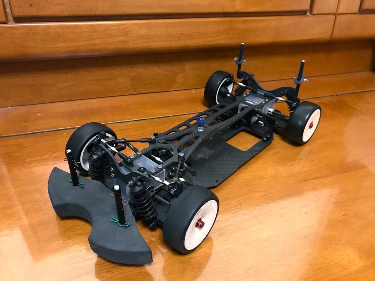 アレックス 　バラクーダ　中古シャーシー
