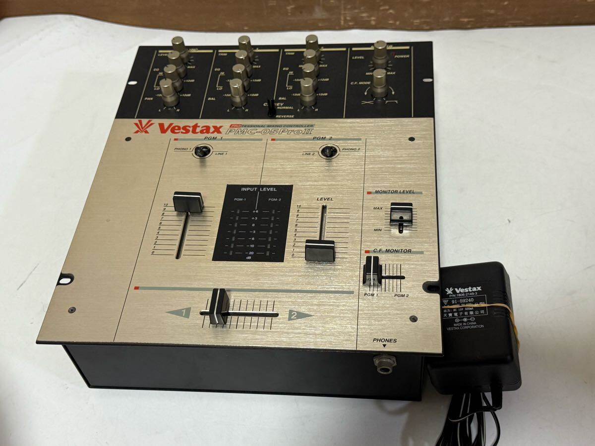  товар с некоторыми замечаниями vestax pmc-05proii звук выходит, канава есть, шум есть 