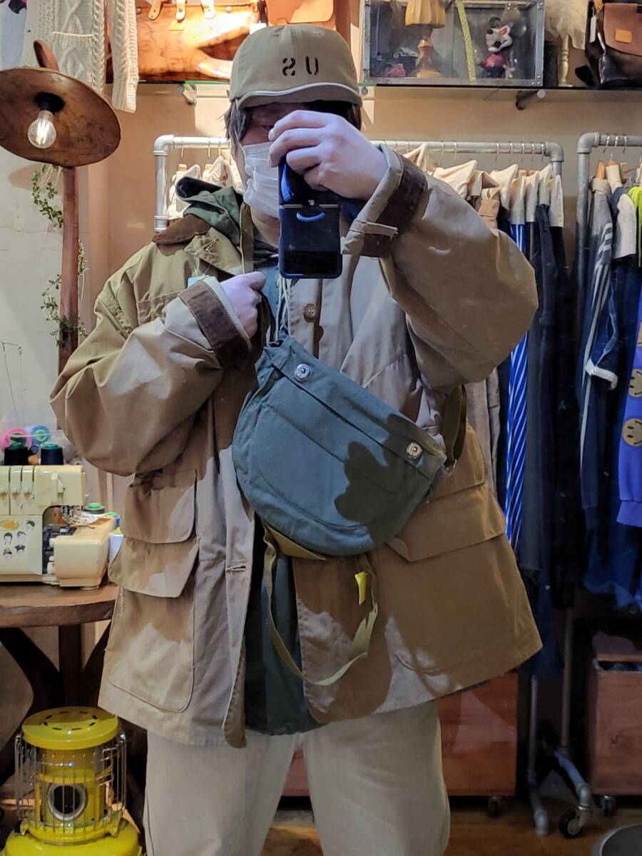ロシア軍（旧ソ連軍）ミリタリーサコッシュ ●アメリカ古着（商品番号41236）