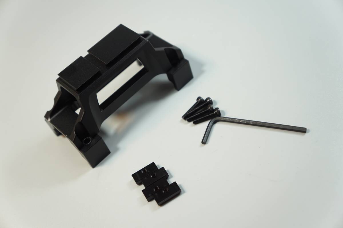 8400円 実物 放出品 COLT コルト M16 A1 初期 ベーカライト 8400円 実物 放出品 COLT コルト M16 A1 初期 ベーカライト