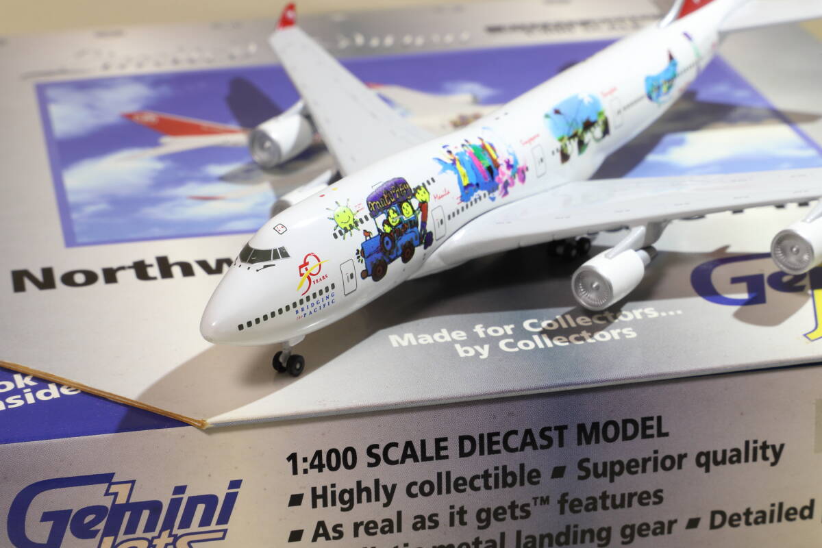 1/400 Northwest ノースウエスト航空 "Bridging the pacific" N670US Boeing 747-400 Gemini
