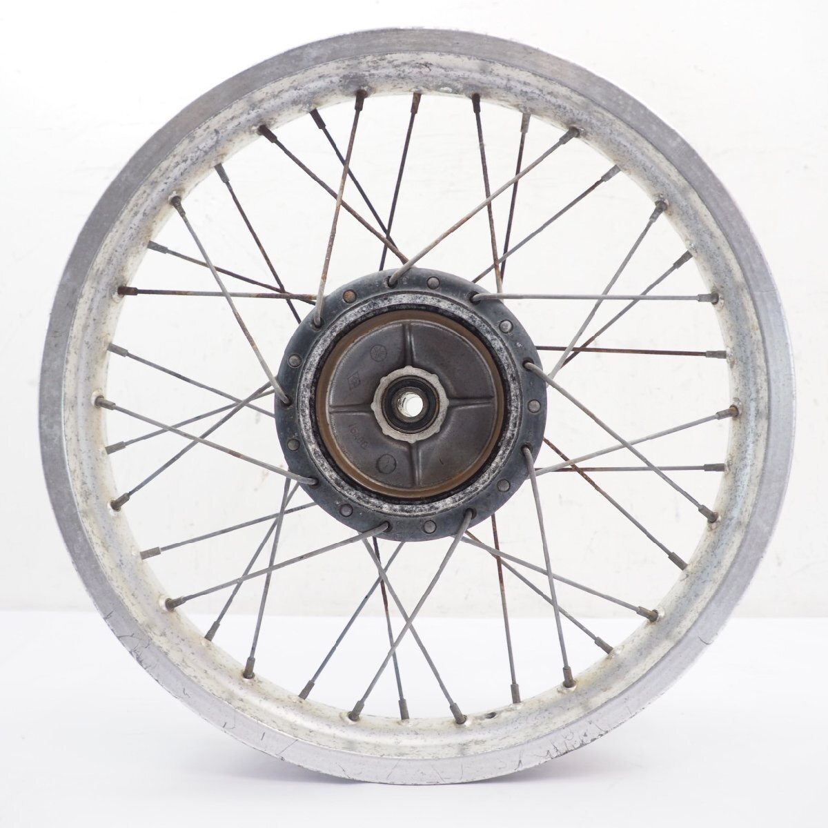 セロー225 1KH純正リアホイール后ろホイール XT225 4JG 18x2.15 1KH 15A00 SEROW