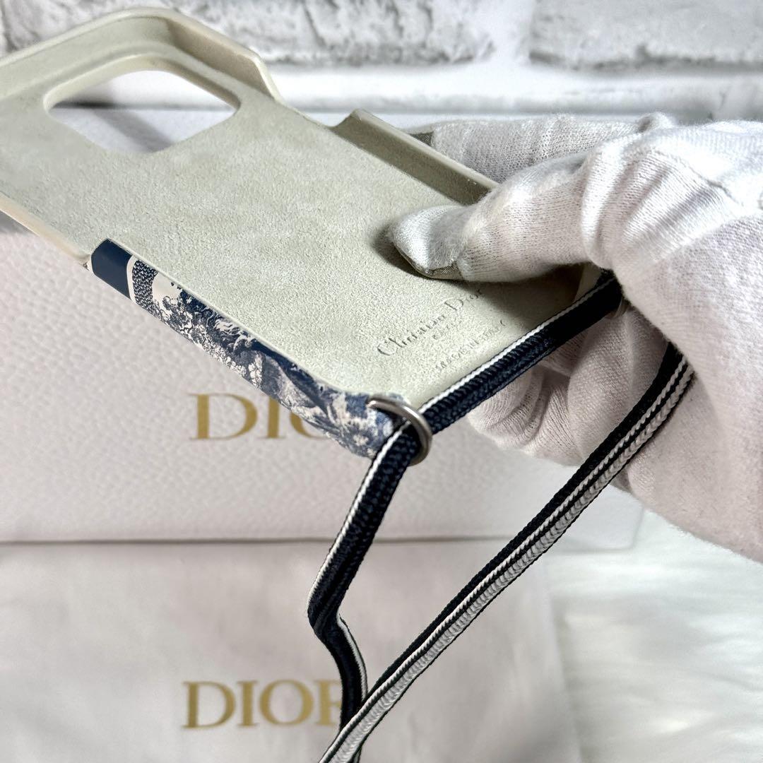 新品 Dior iPhone 14 Pro ケース アニマル ブックトート 白 新品 Dior iPhone 14 Pro ケース アニマル ブックトート 白