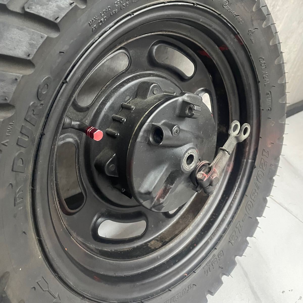 ホンダ エイプ50 フロントホイール 純正 タイヤ付き 1円 ホンダ エイプ50 フロントホイール 純正 タイヤ付き 1円
