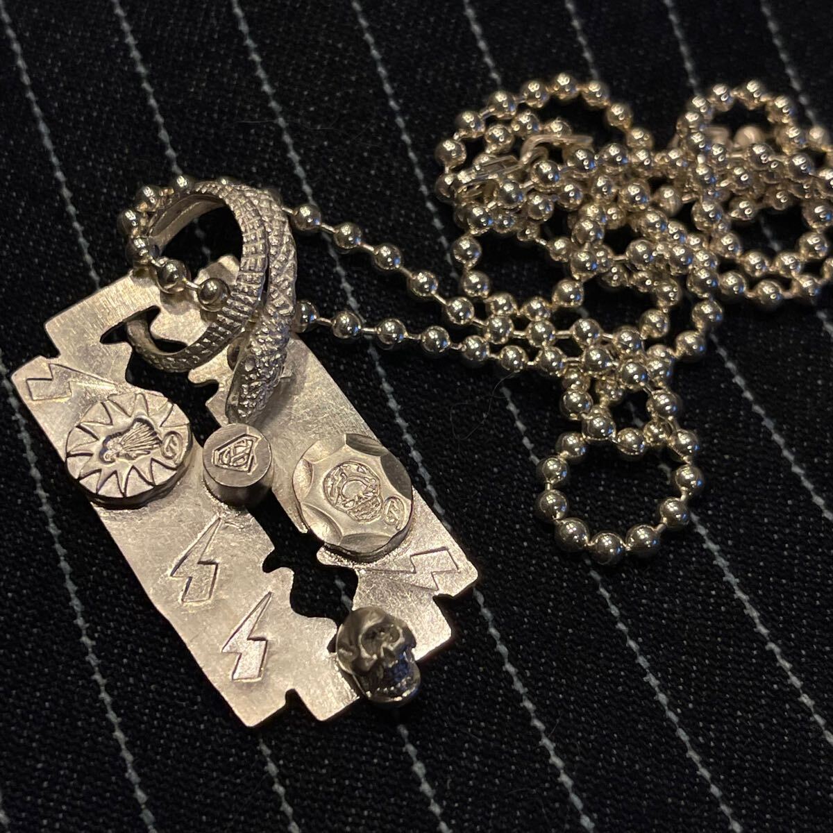 STOP LIGHT】ストップライト カミソリトップ ペンダント