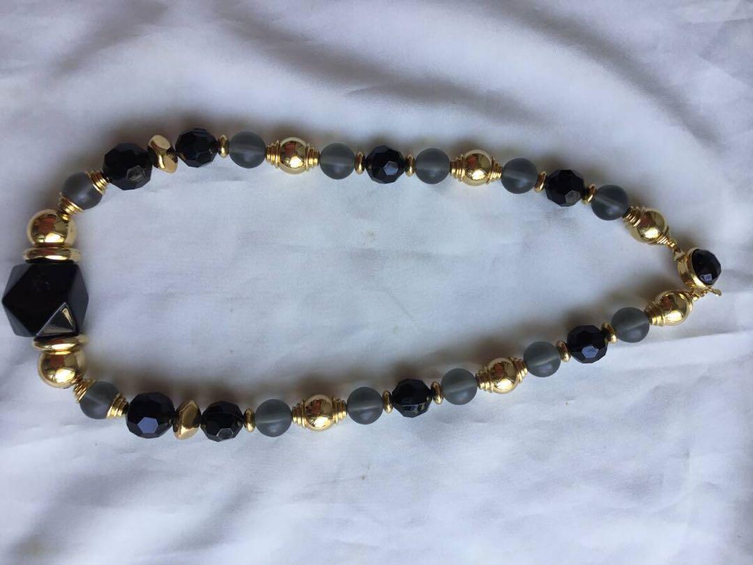 ★ビンテージ　美品　エイボン　シックでお洒落なネックレス　★
