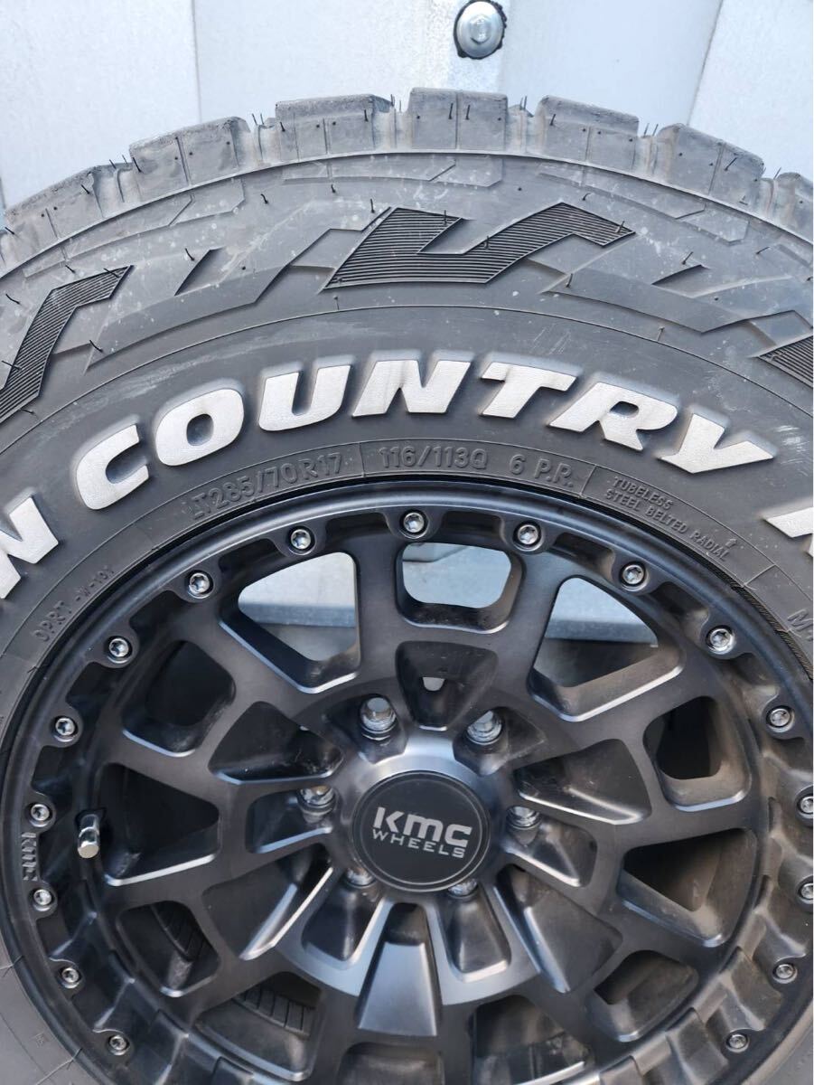 KMC KM718 SUMMIT 17インチ 8.5J 6H139.7 +18 アルミホイール KMC KM718 SUMMIT 17インチ 8.5J 6H139.7 +18 アルミホイール