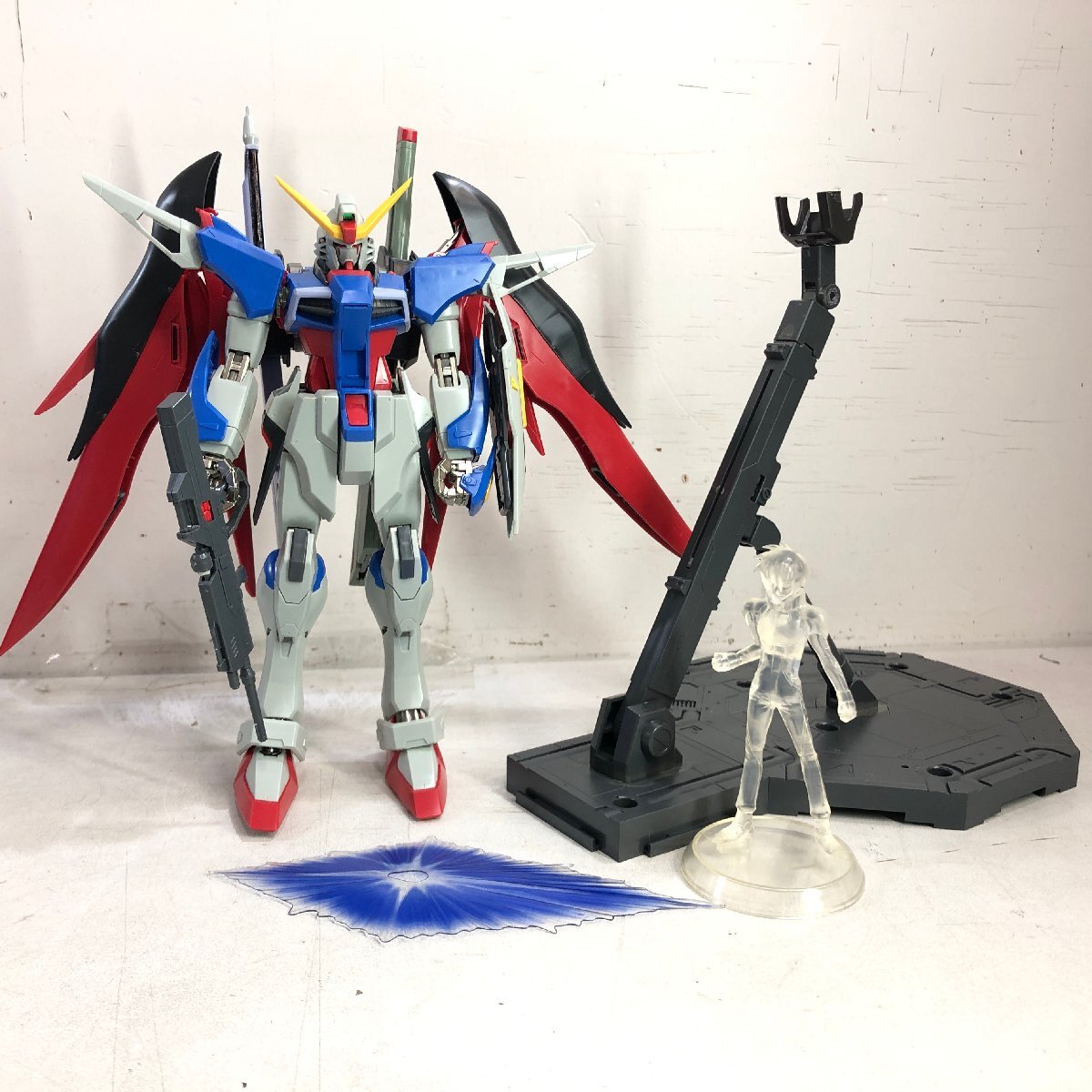 【プラモデル組立品】BANDAI MG『機動戦士ガンダムSEED DESTINY』1/100 デスティニーガンダム 高さ約200mm MOBILE SUIT GUNDAM バンダイ ▲