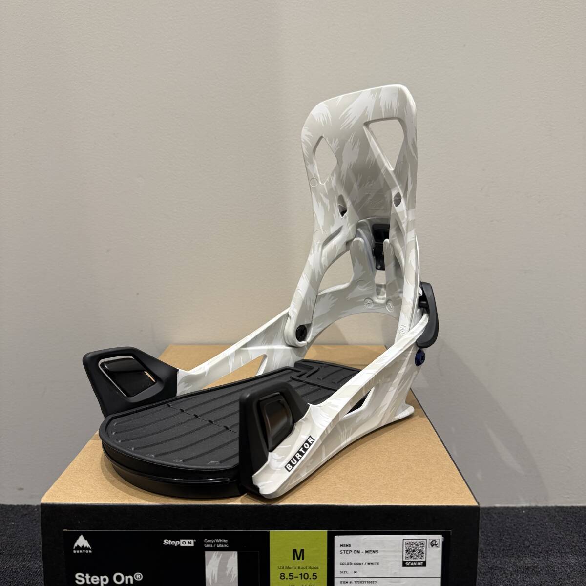 ★新品未使用★　24/25 BURTON Step On Binding バートン ステップオン Gray / White Mサイズ 正規品