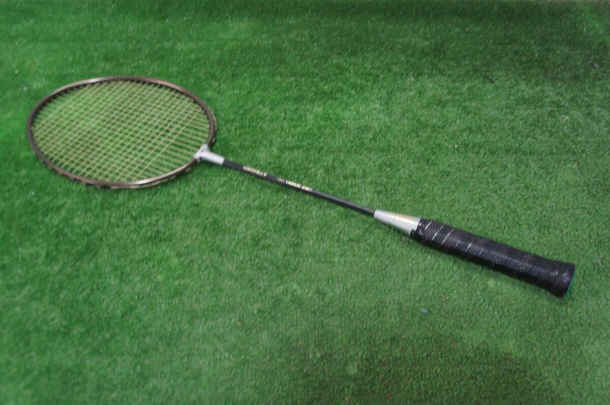 バドミントンラケット　YONEX ヨネックス Carbonex９ カーボンシャフト