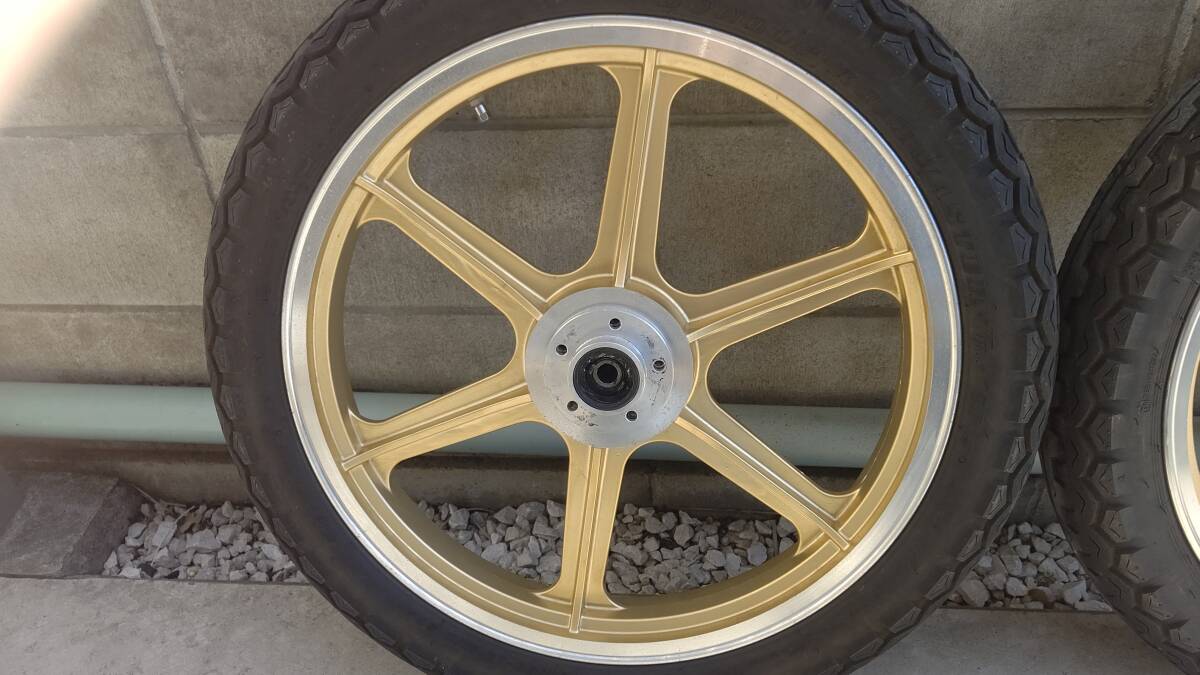 ホーク用 キャスト ホイール ゴールド シックス 前19後18インチ ホーク用 キャスト ホイール ゴールド シックス 前19後18インチ