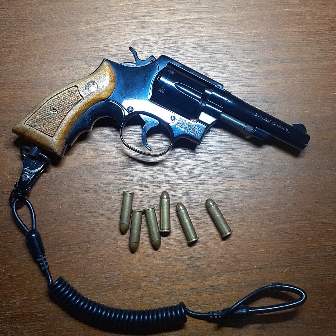 コクサイ S&W 38リボルバー SMG規格適合製品 モデルガン 日本警察 仕様 S&W M10 38口径 リボルバー 実物 S&W社製 木製