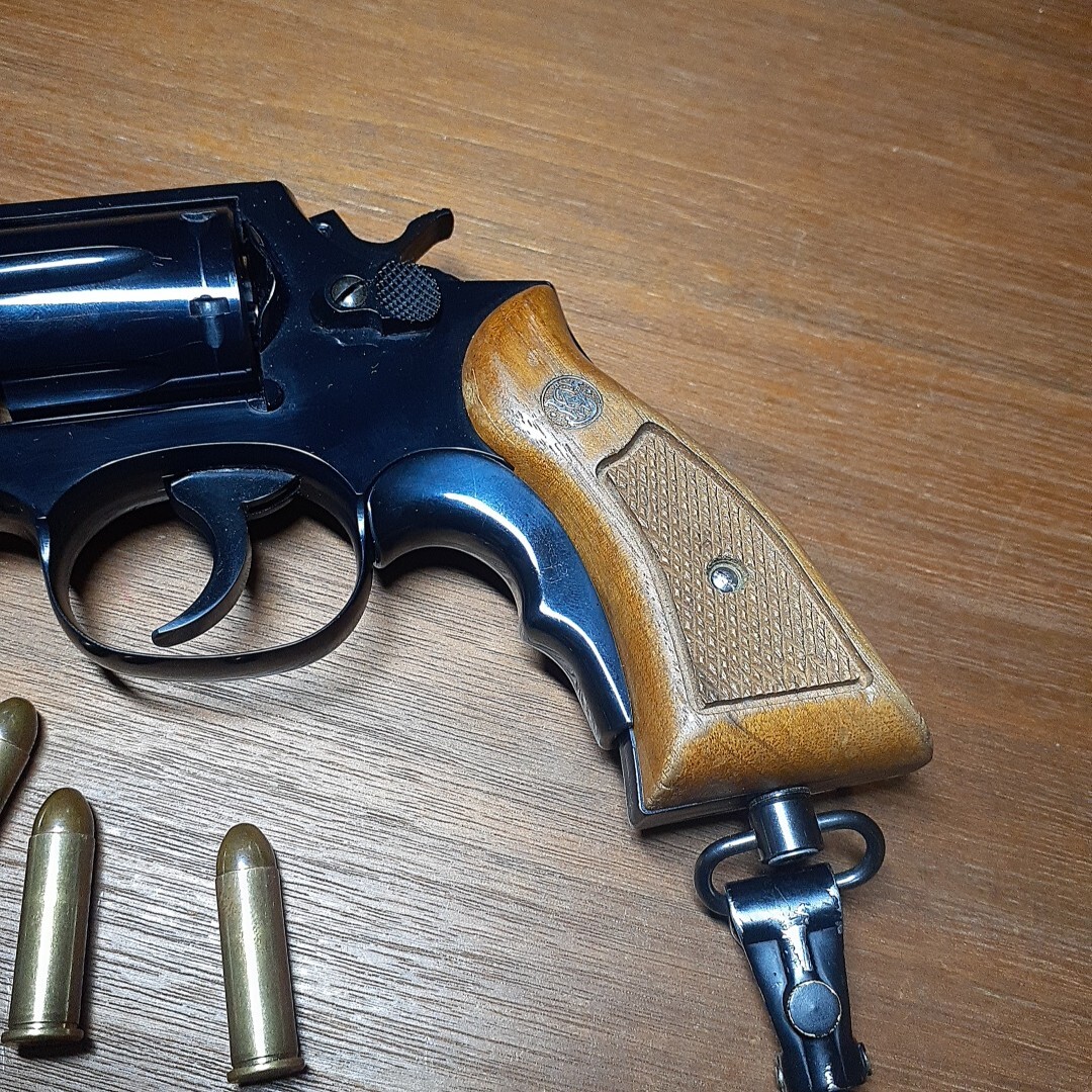 日本警察 仕様 S&W M10 38口径 リボルバー 実物 S&W社製 木製 日本警察 仕様 S&W M10 38口径 リボルバー 実物 S&W社製 木製