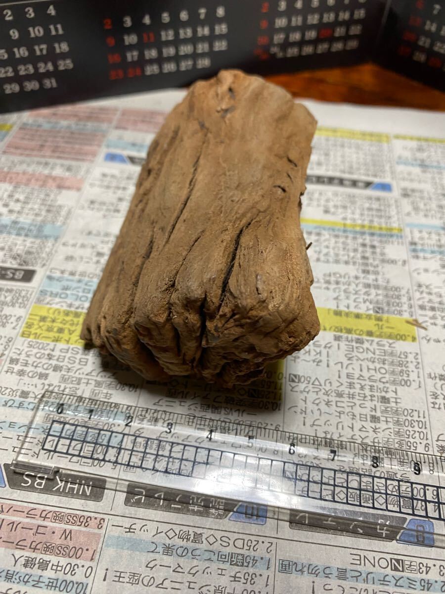 天然沈香樹香木「黄熟香沈香」原木119g 茶道具 六國五味沈香伽羅 天然沈香樹香木「黄熟香沈香」原木119g 茶道具 六國五味沈香伽羅